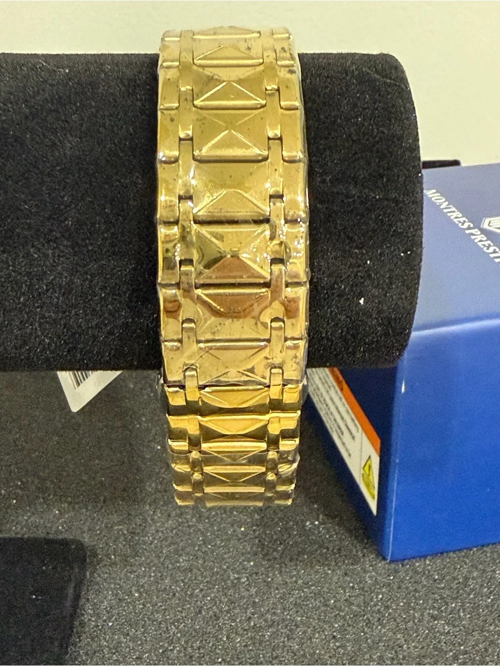 Montres Prestige men’s  Gold-Tone Watch with Green Dial 44mm